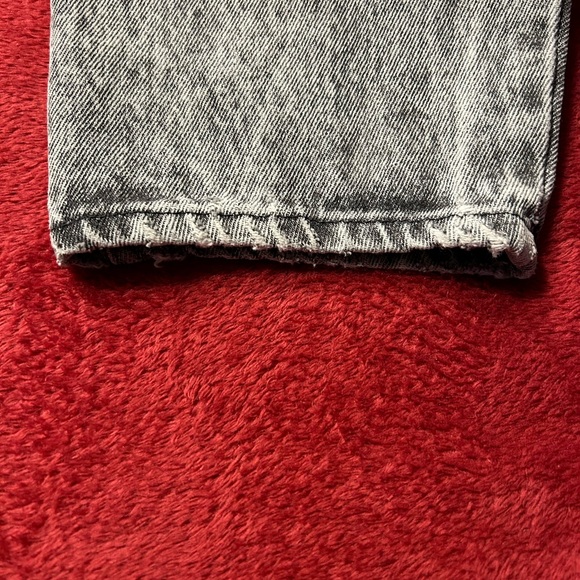 Vintage Gitano High Waisted Mom Jeans. Fem size 14 Short. Grey/Black stone wash. - Picture 6 of 7